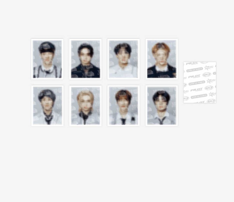 K-Pop Korea Pop Store | [Stray Kids] [Pilot : For 5 Star] Id Photo Set