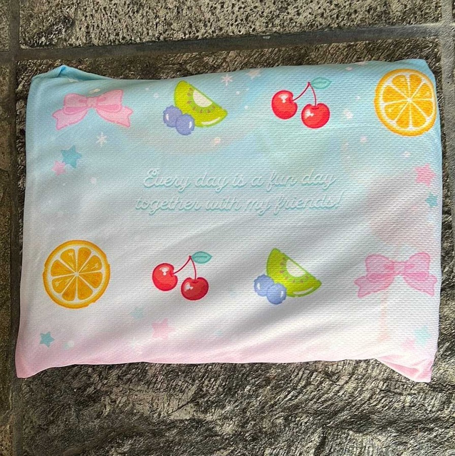 Homegoods Enesco | Sanrio Soda Friends Small Lap Blanket